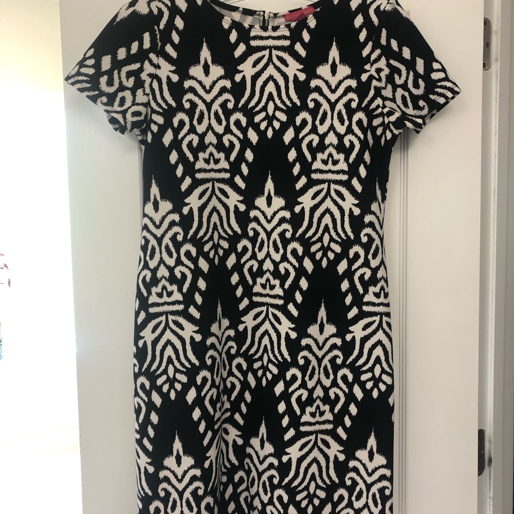 Sunny Leigh Size 10 black and white dress.